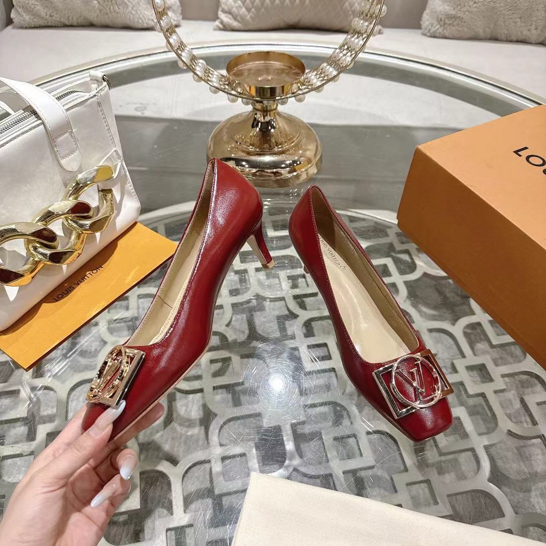 Women's high heels